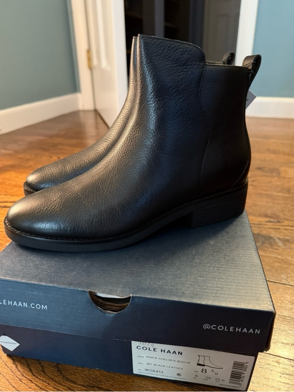 Cole Haan River Chelsea Black Boots Brand New Waterproof